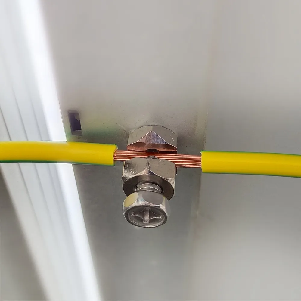 YePV Solar Earthing Clamp Ground Lugs on PV panel bracket